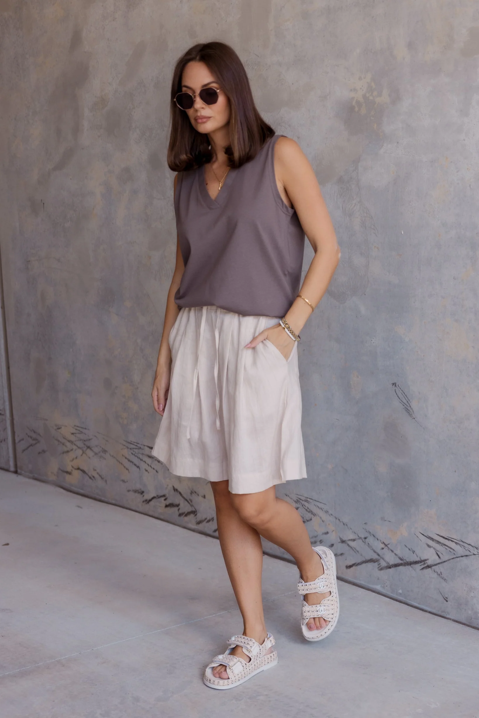 SIMBA V-Neck Taupe Brown - Image 2