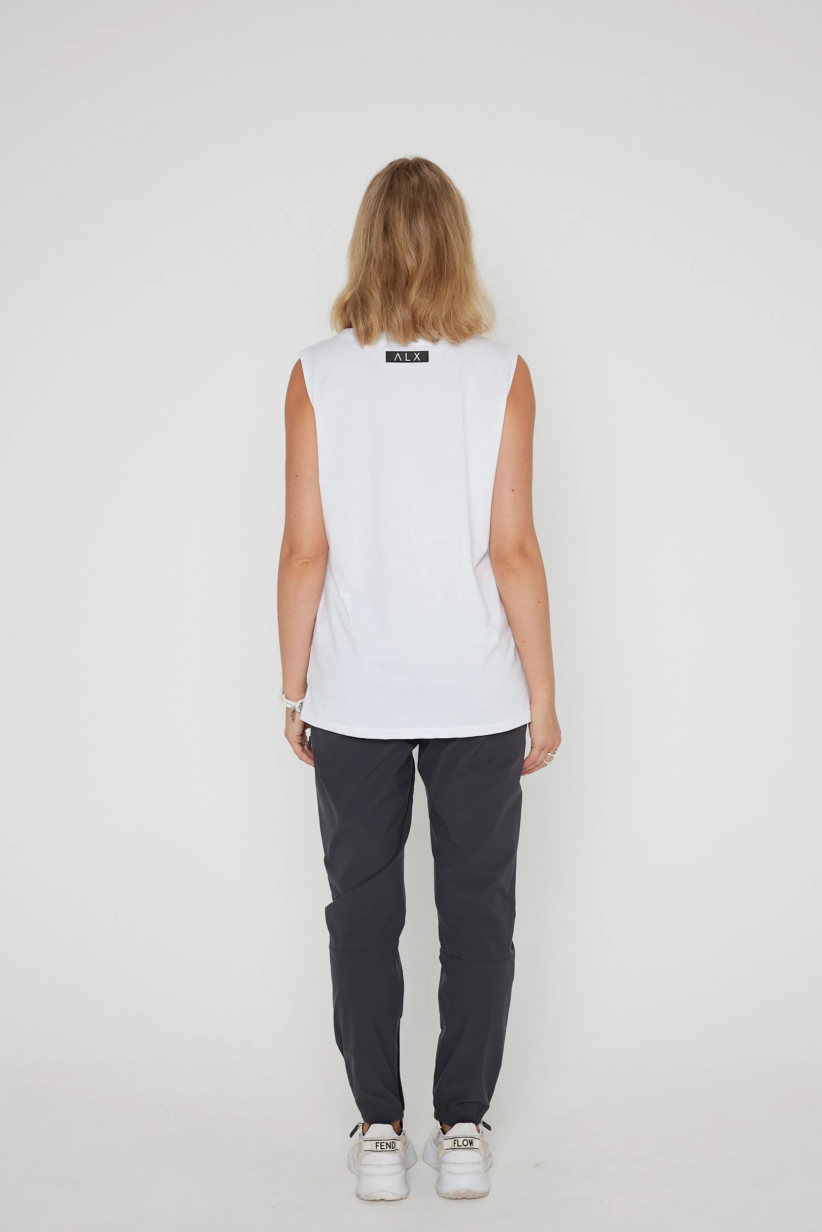 SIMBA V-Neck White - Image 8