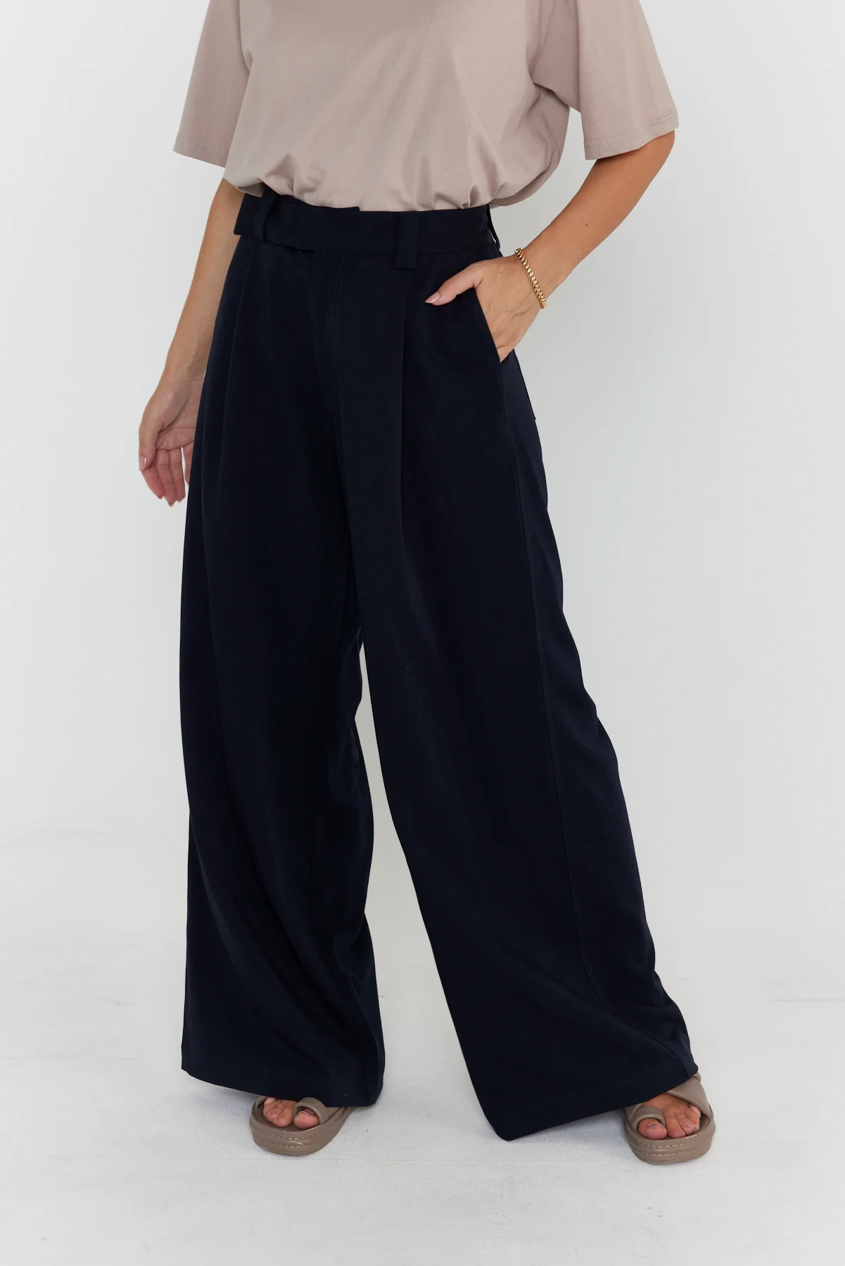 SUKOS Pants Navy - Image 9