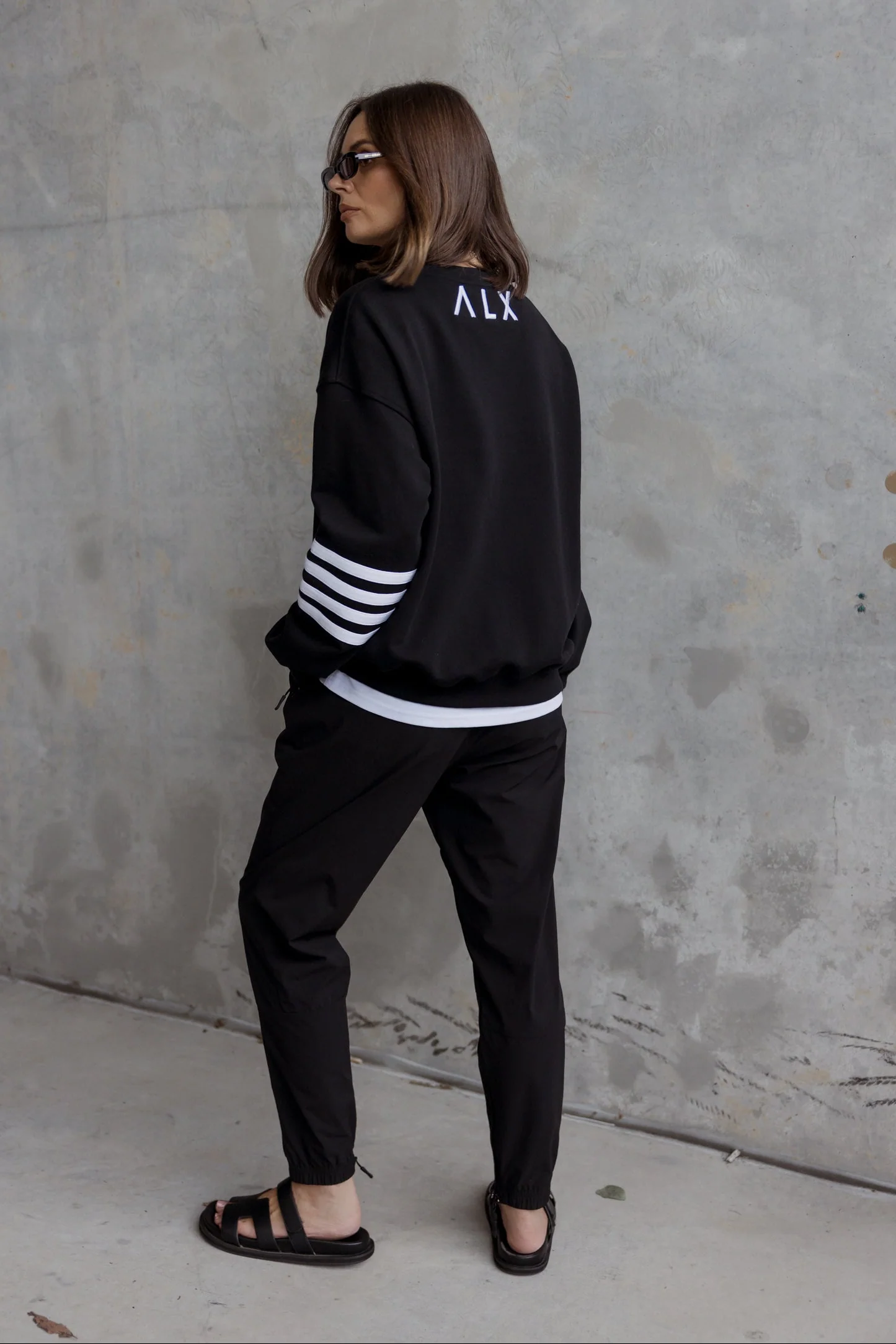 TALI Jumper Black - Image 2