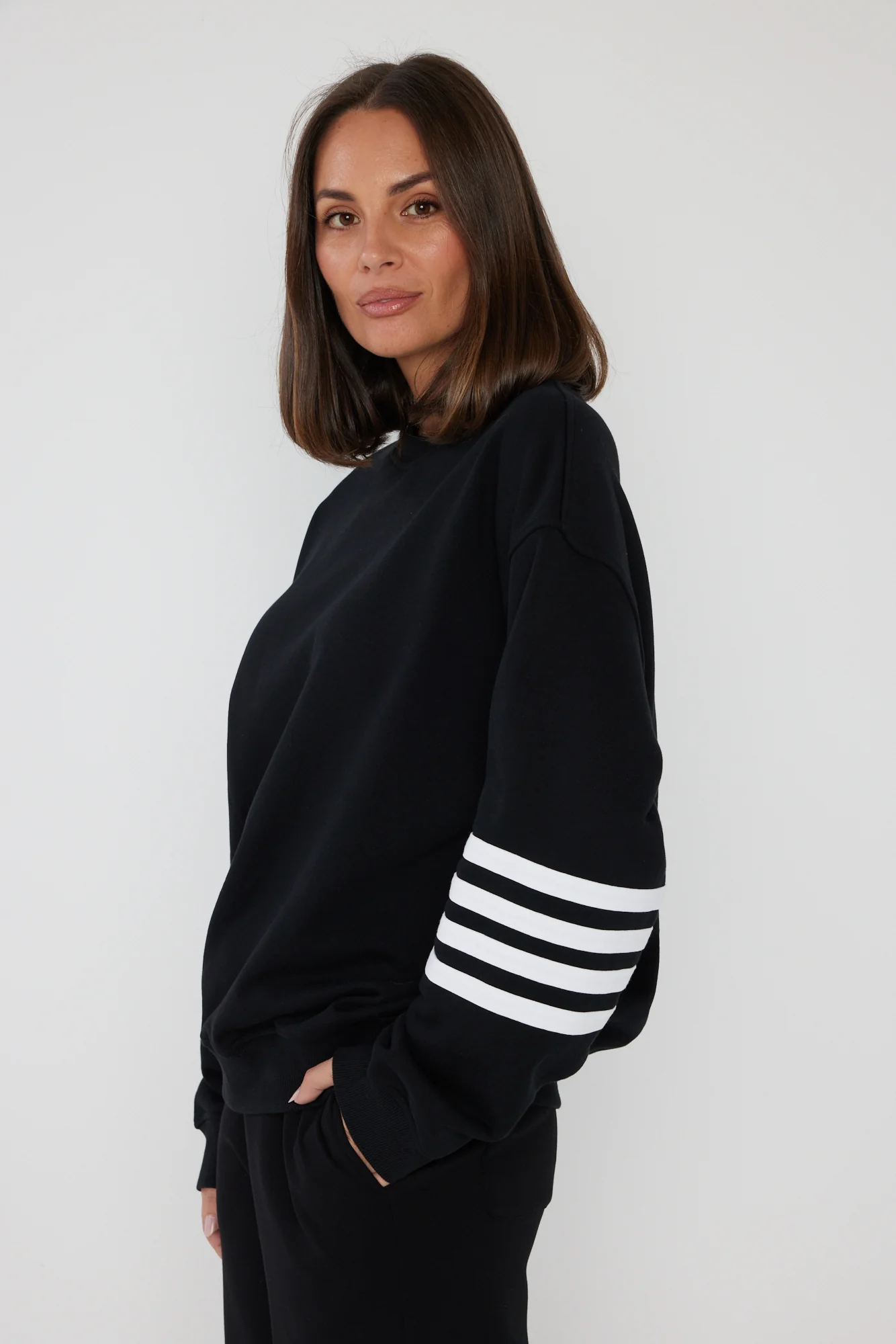 TALI Jumper Black - Image 7