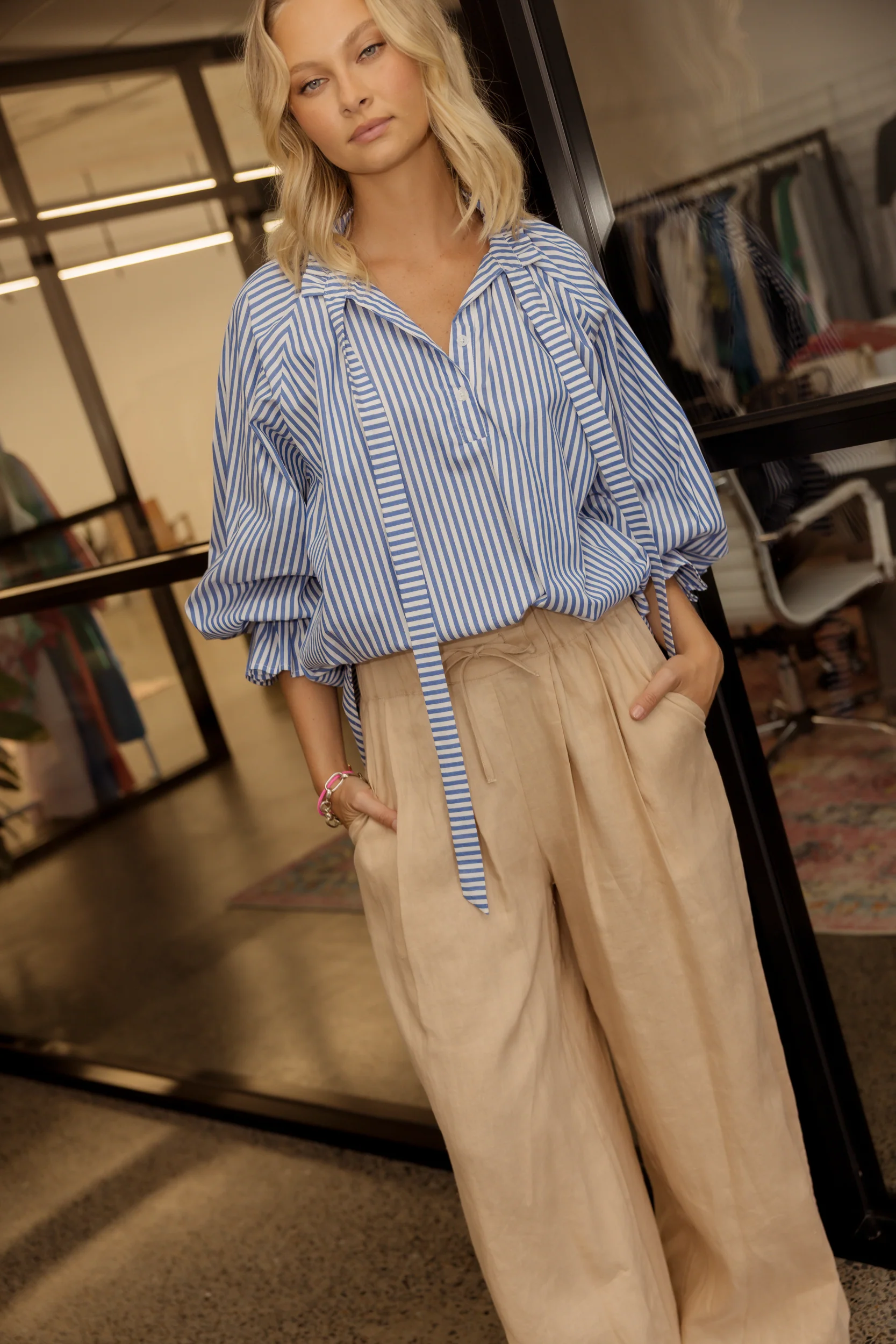 TERI Pants Beige - Image 4