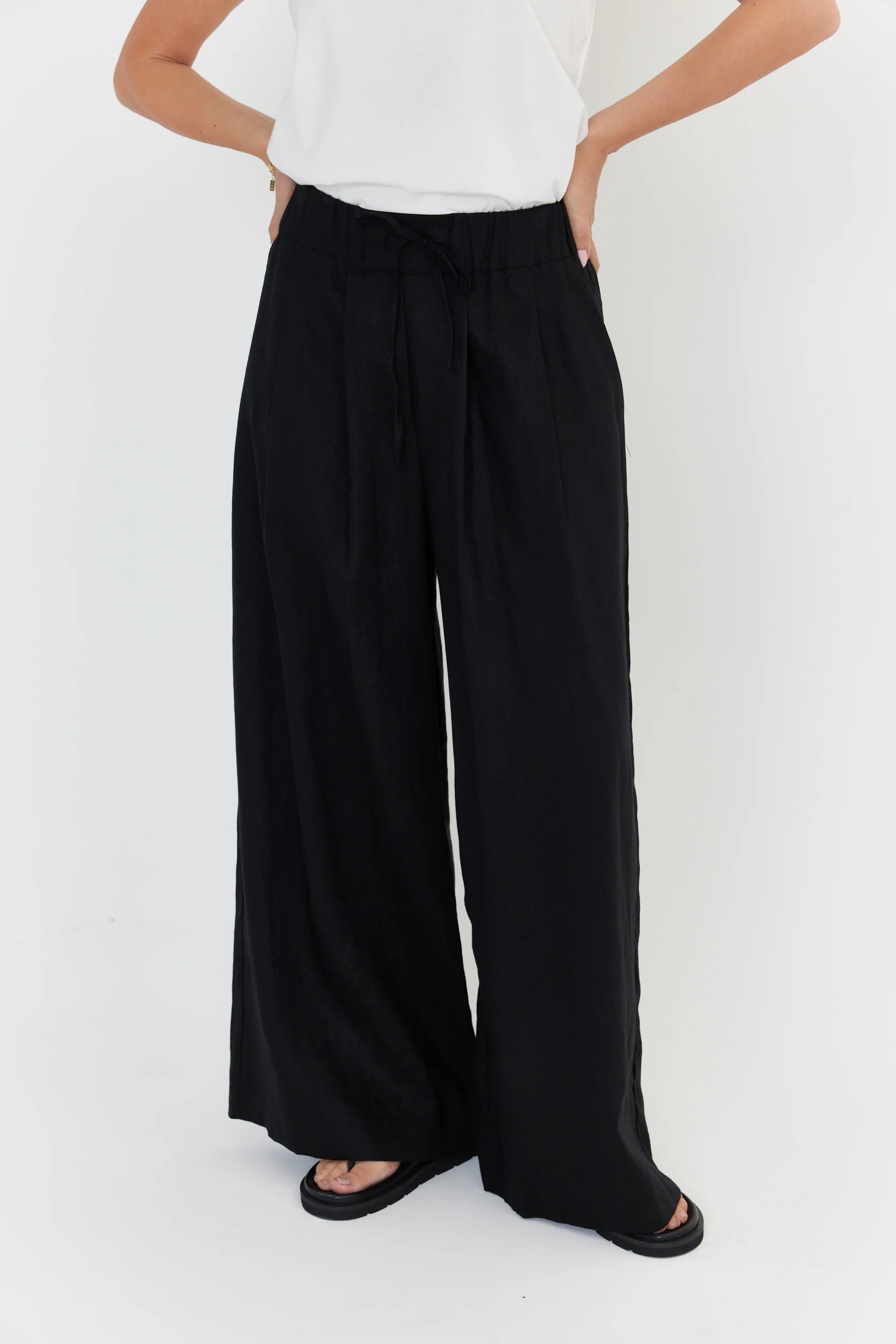 TERI Pants Black - Image 6