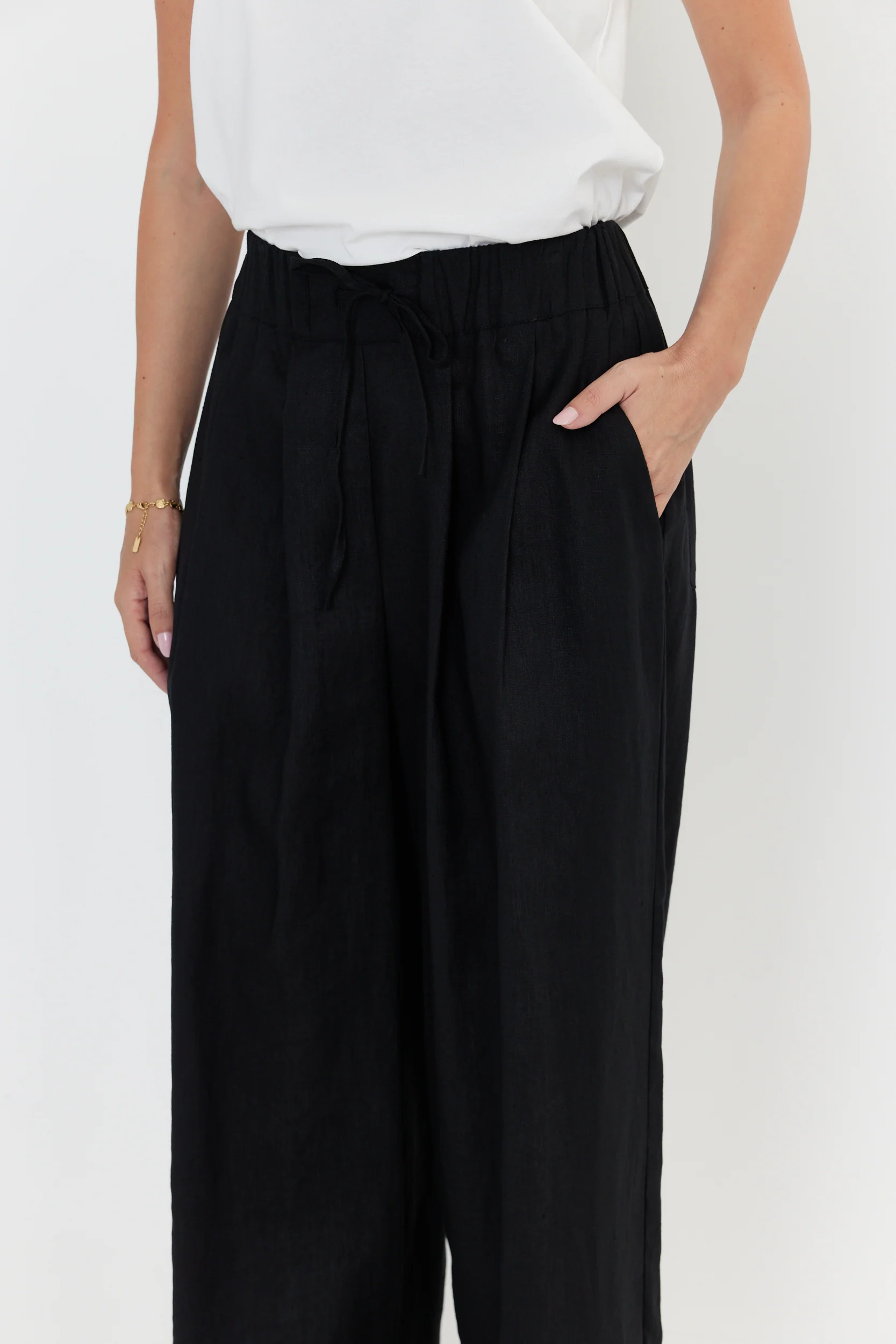 TERI Pants Black - Image 9