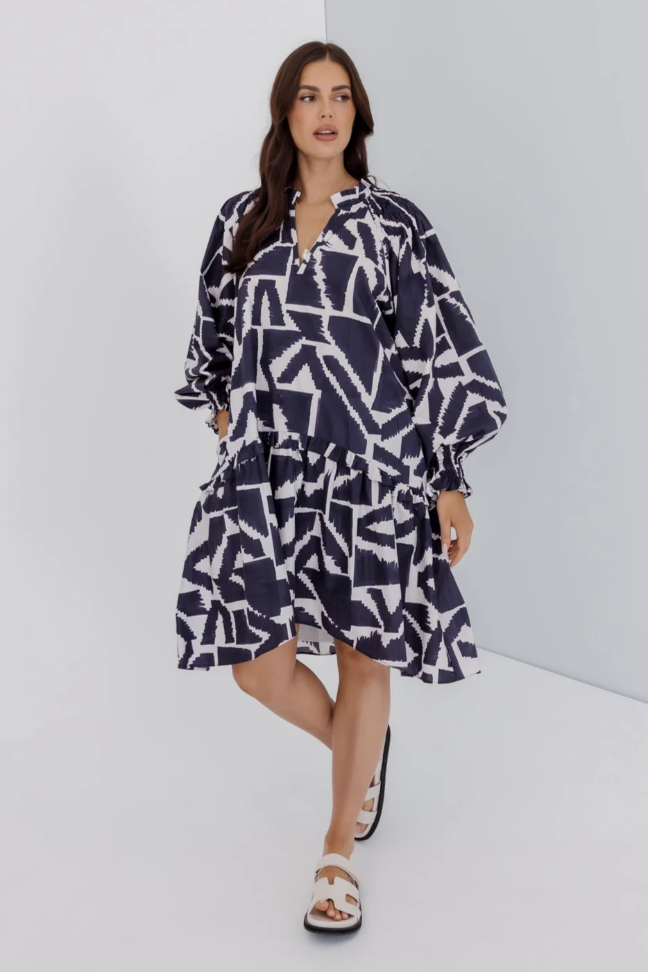 TOMMY Dress Navy Geo Print - Image 4