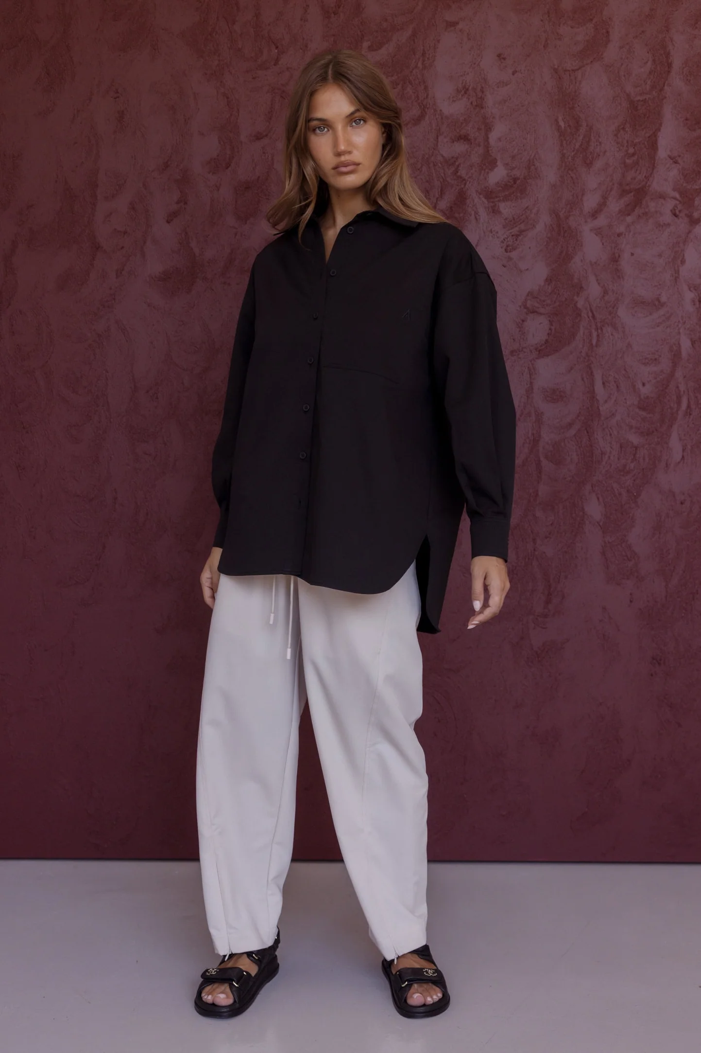 UNA Shirt Black - Image 2