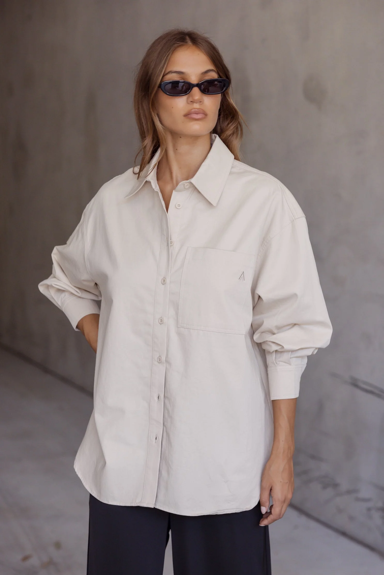 UNA Shirt Stone