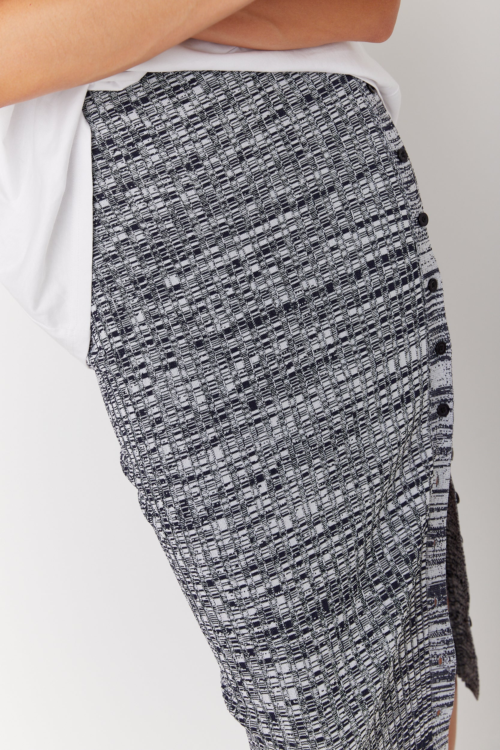 WILLOW Knit Skirt Navy - Image 4