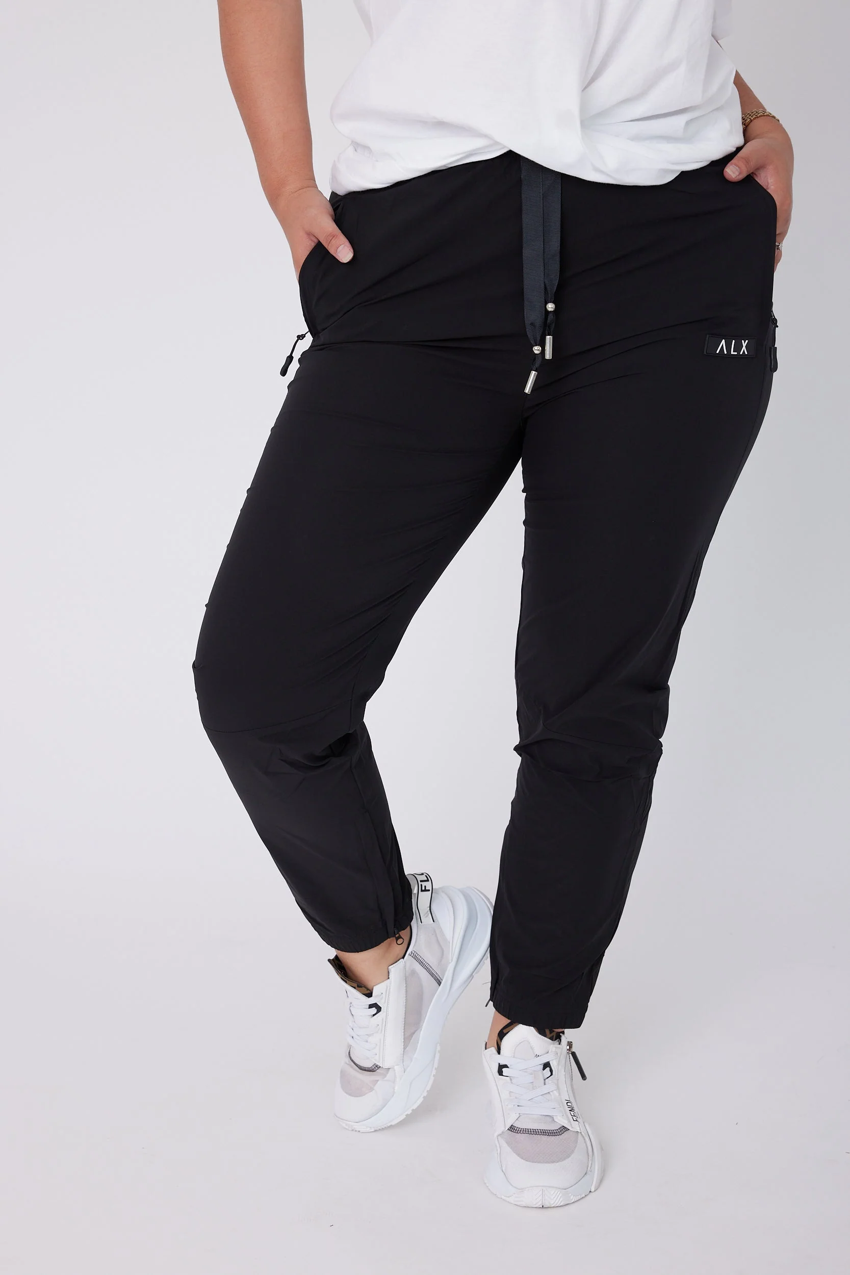WOLFGANG Pants Black - Image 12