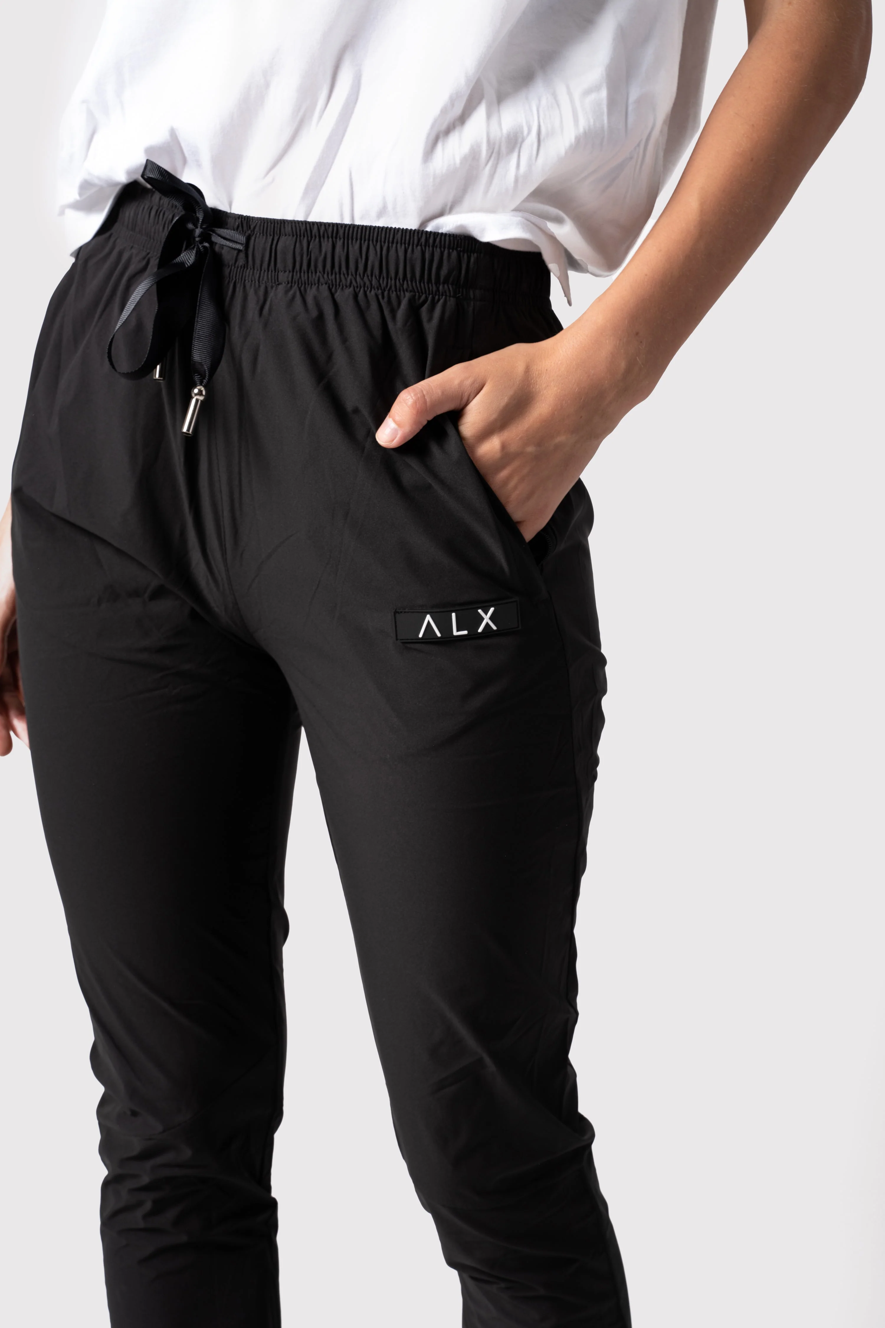 WOLFGANG Pants Black - Image 5
