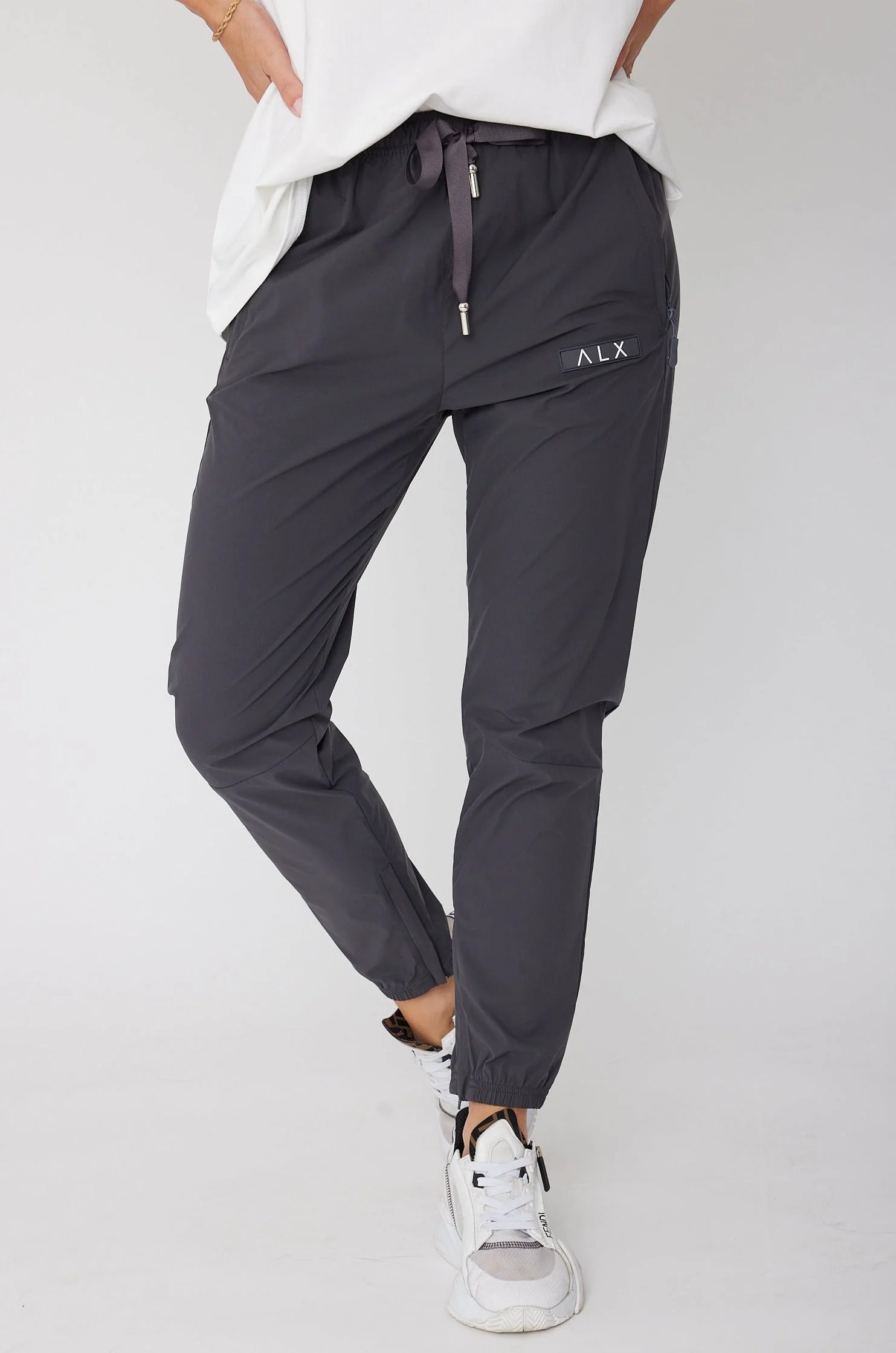 WOLFGANG Pants Charcoal - Image 8