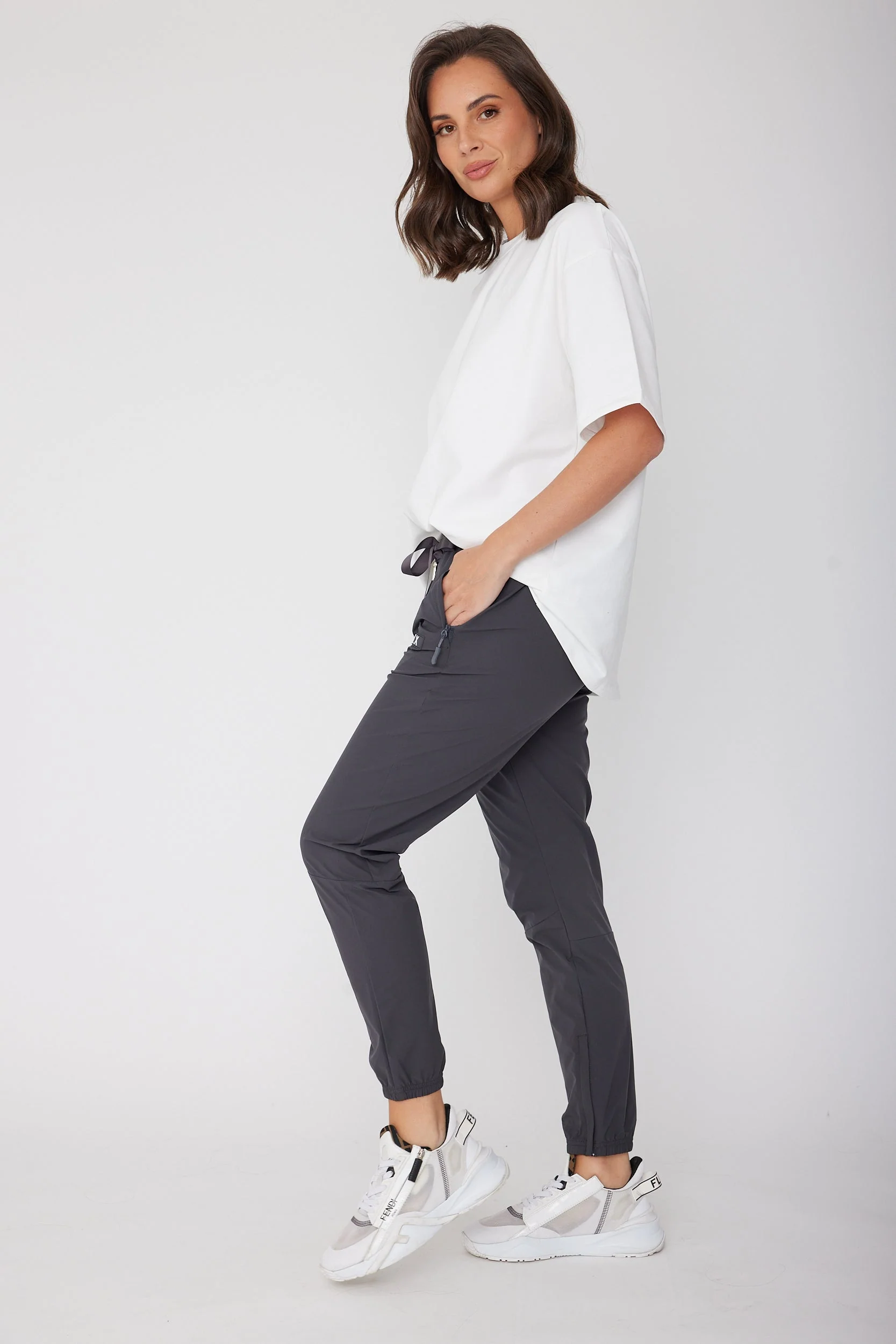 WOLFGANG Pants Charcoal - Image 9