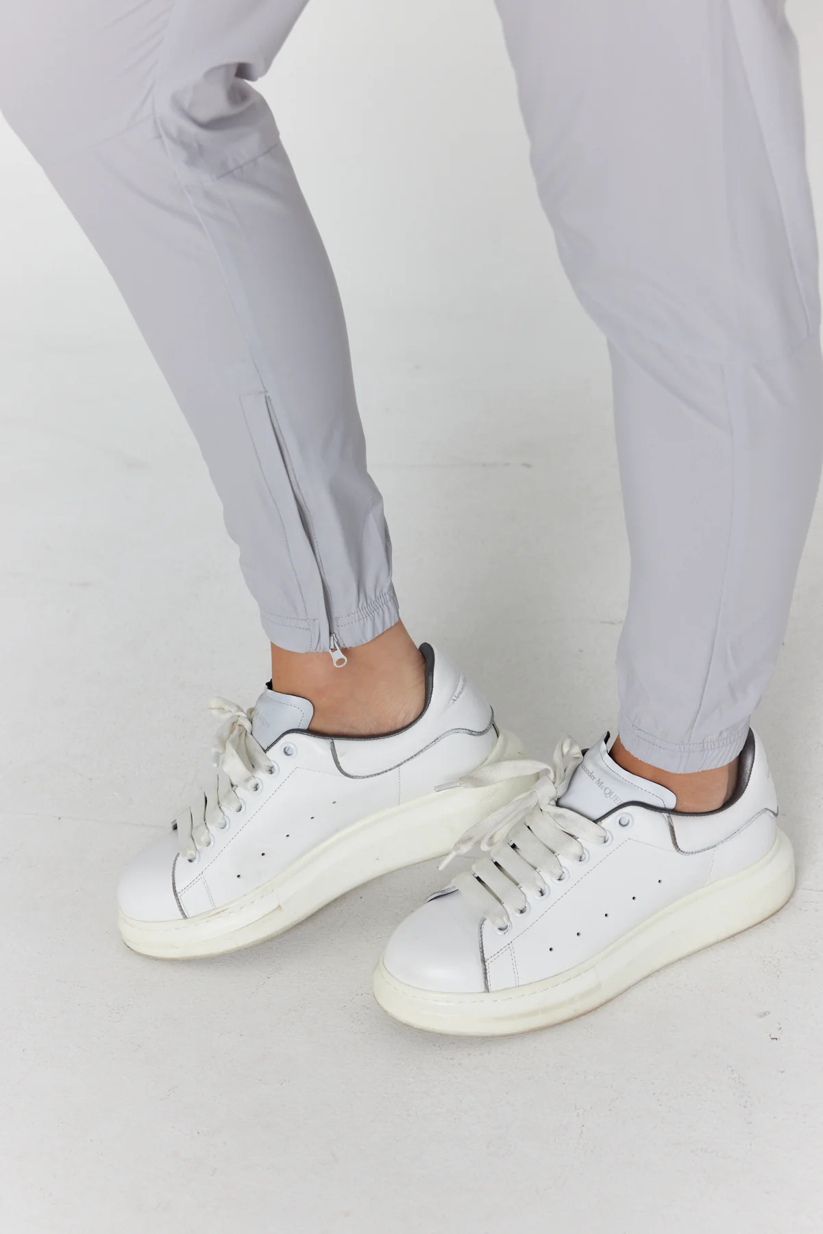 WOLFGANG Pants Light Grey - Image 12