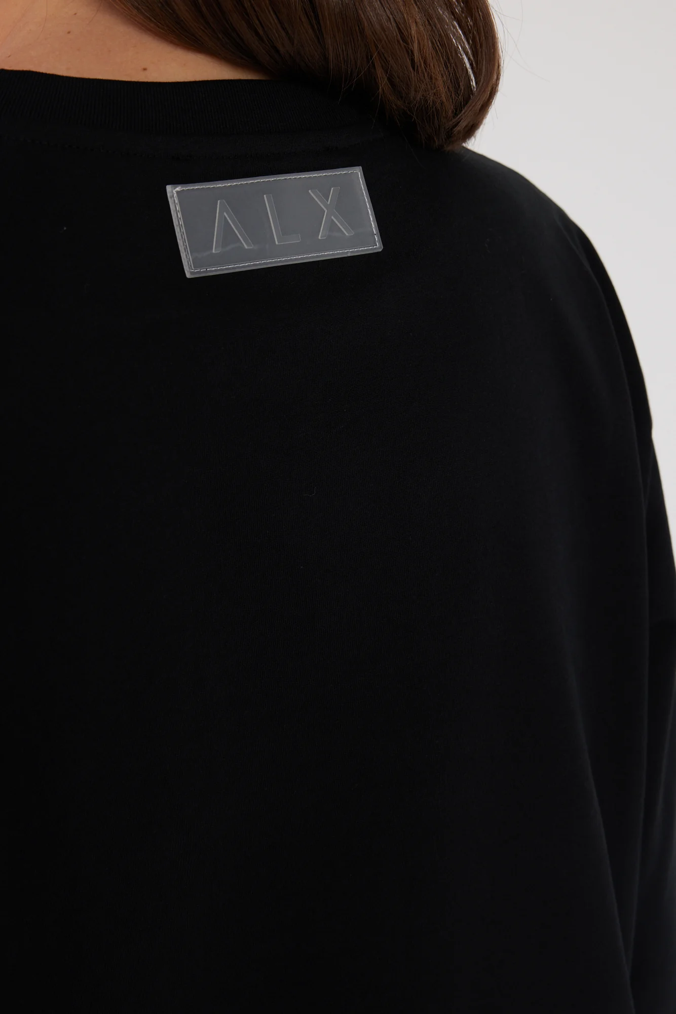 ZURI T-Shirt Black - Image 8